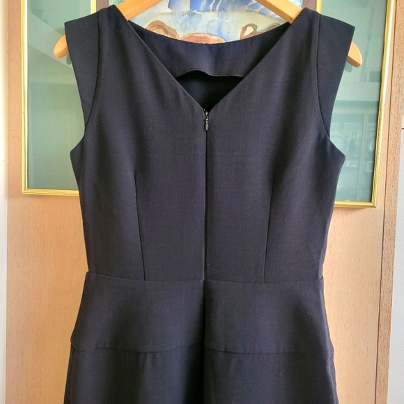 Emilio Pucci Black Sleeveless Sheath Mini Dress - Picture 3 of 10